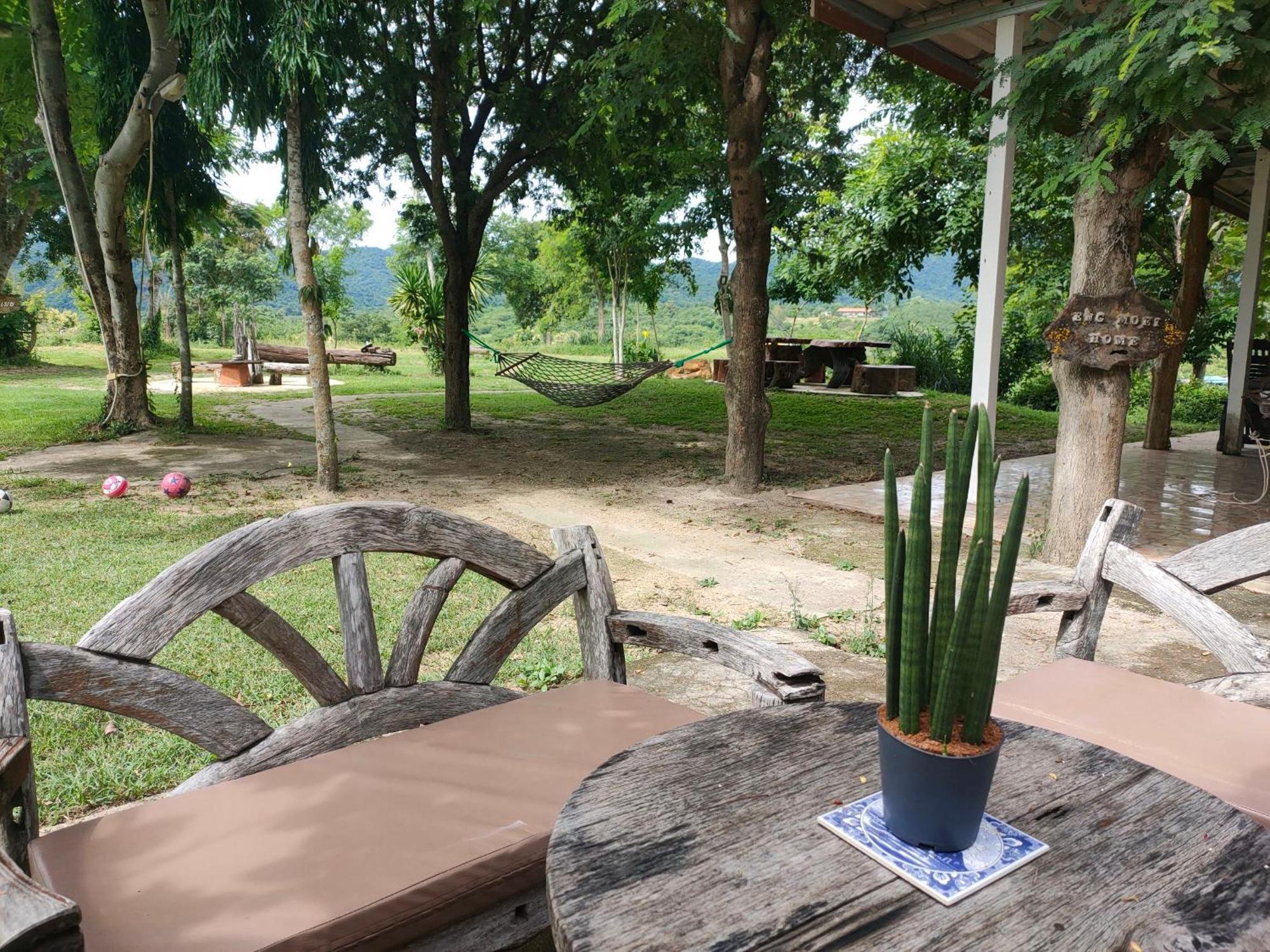 บ้านอิงเมยแคมป์ แก่งกระจาน Ban Phu Bon Exterior photo